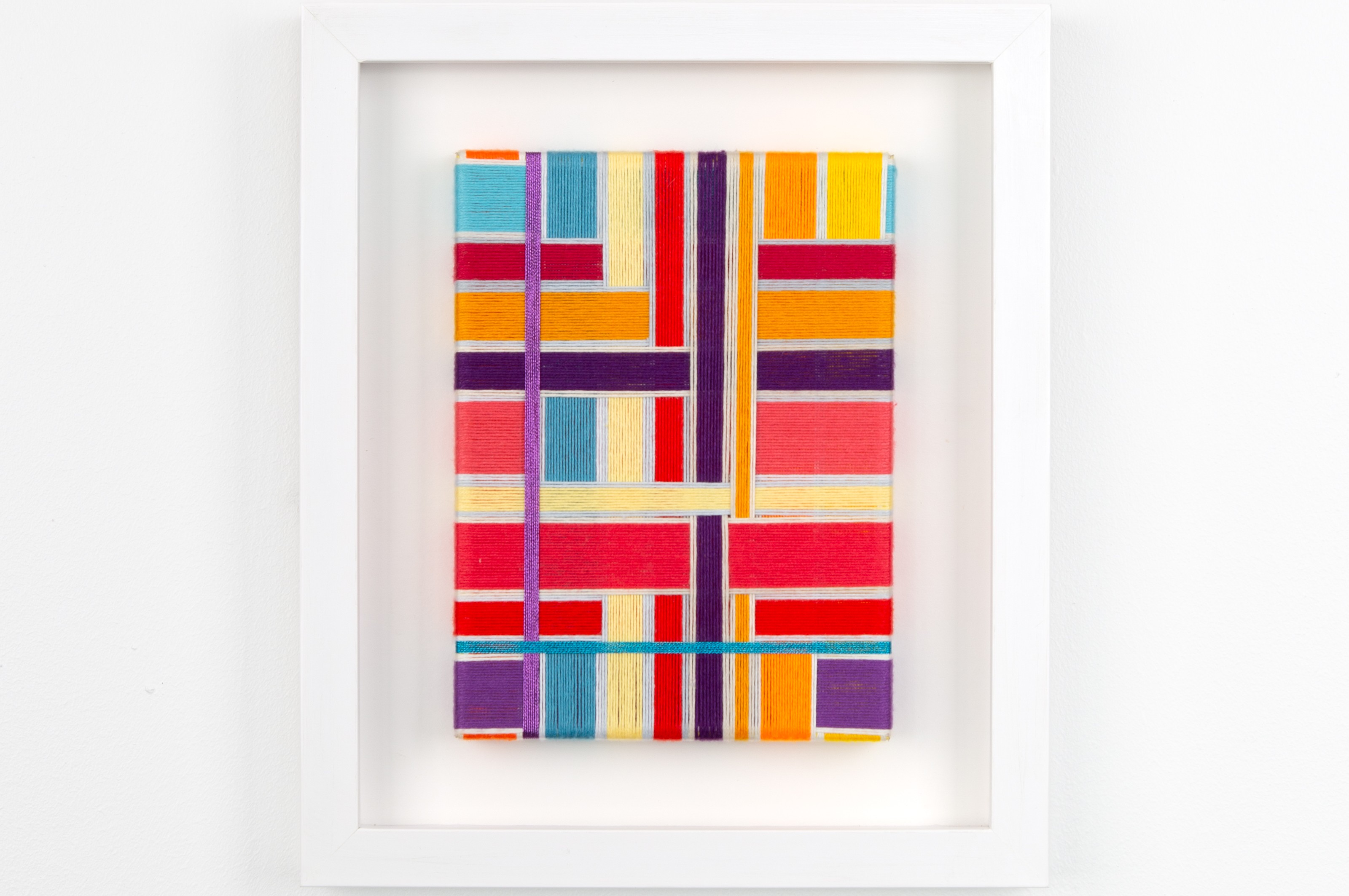 A Close-Up of Sundus Saad: Weaving Color, Texture, and Memory